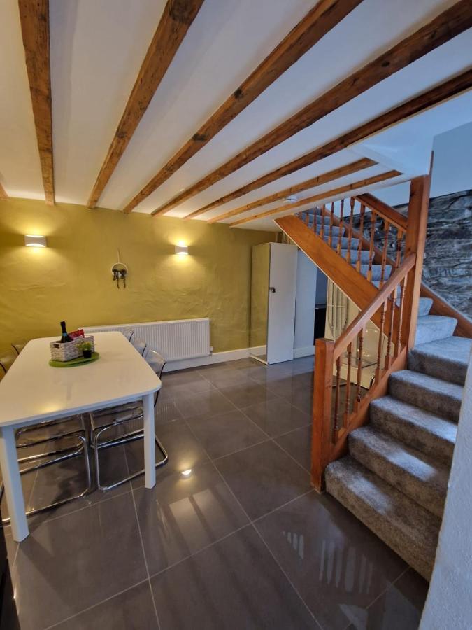 Courtyard Cottage Картмел Екстер'єр фото